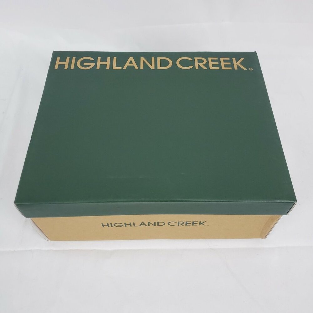 NIB Highland Creek Girls Youth Journey Hiking Shoes Athletic Gray/Pink Sz 13 - Picture 9 of 9